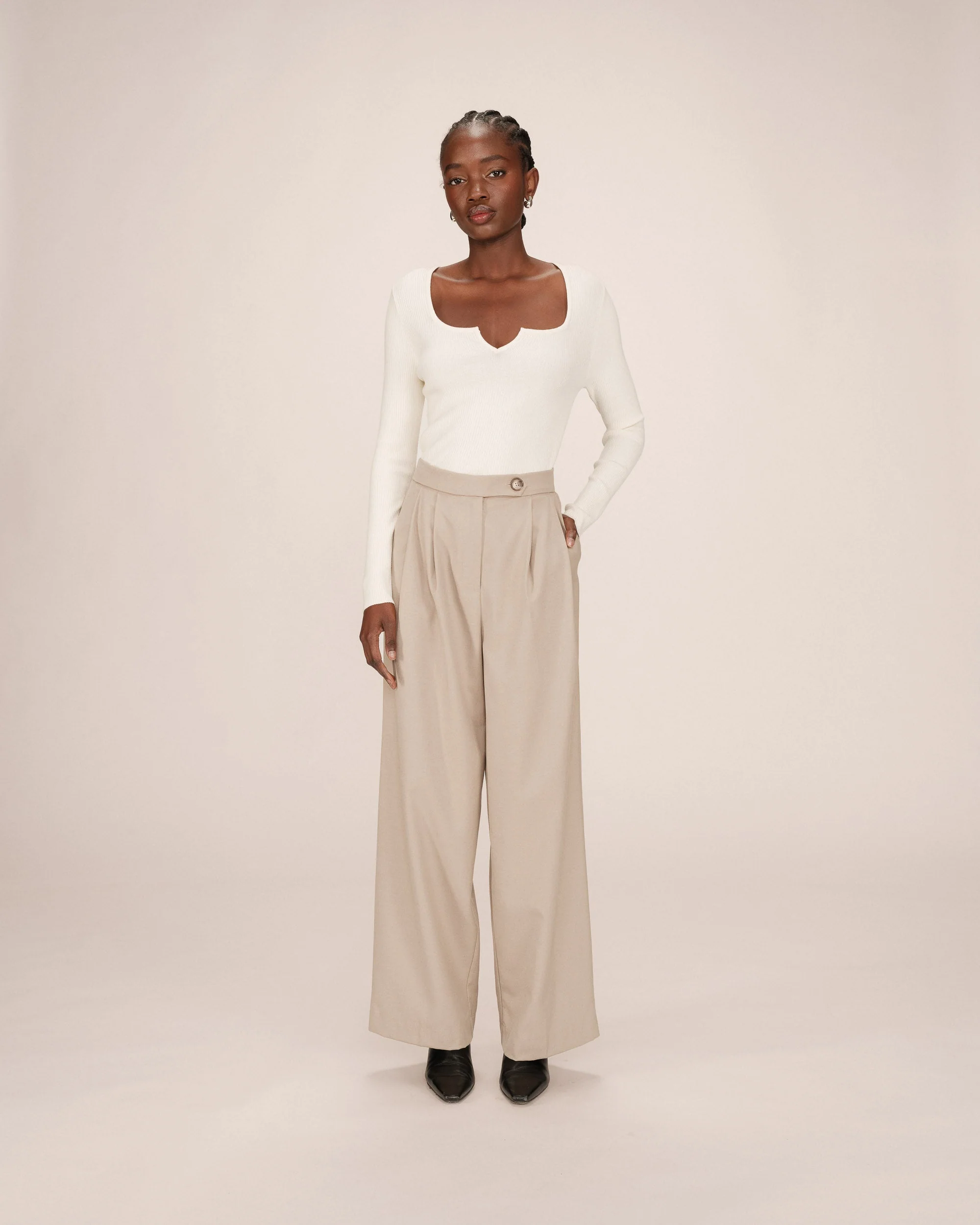 Pull Encolure Fendue Ecru Salem - Image 3