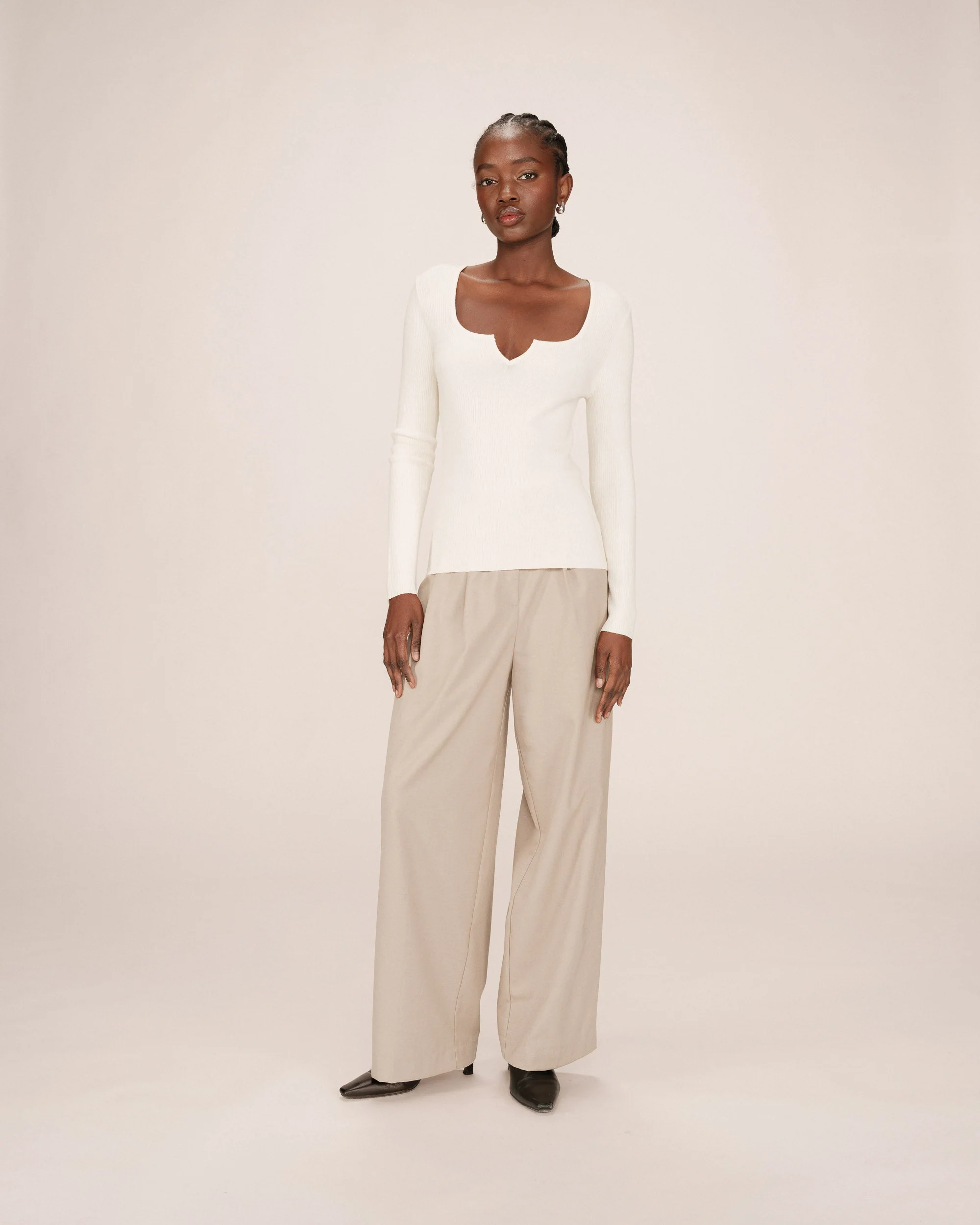 Pull Encolure Fendue Ecru Salem - Image 4