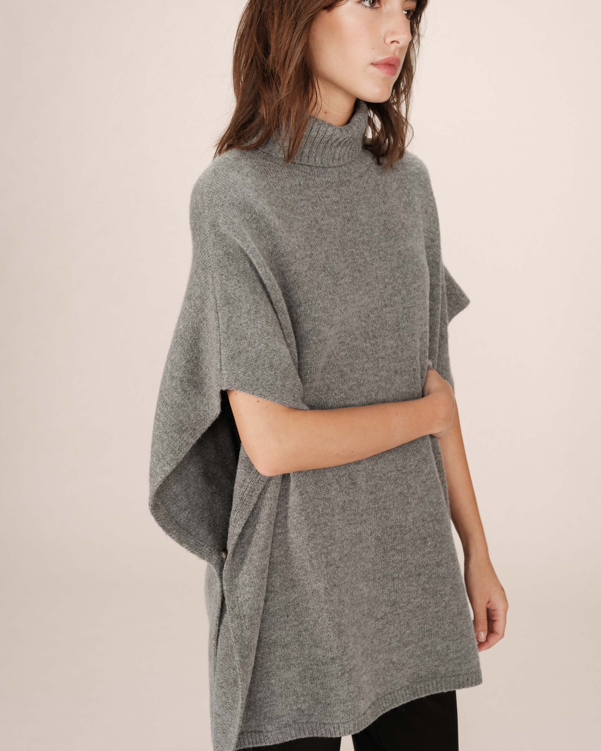 Pull Poncho Anthracite Saison - Image 2