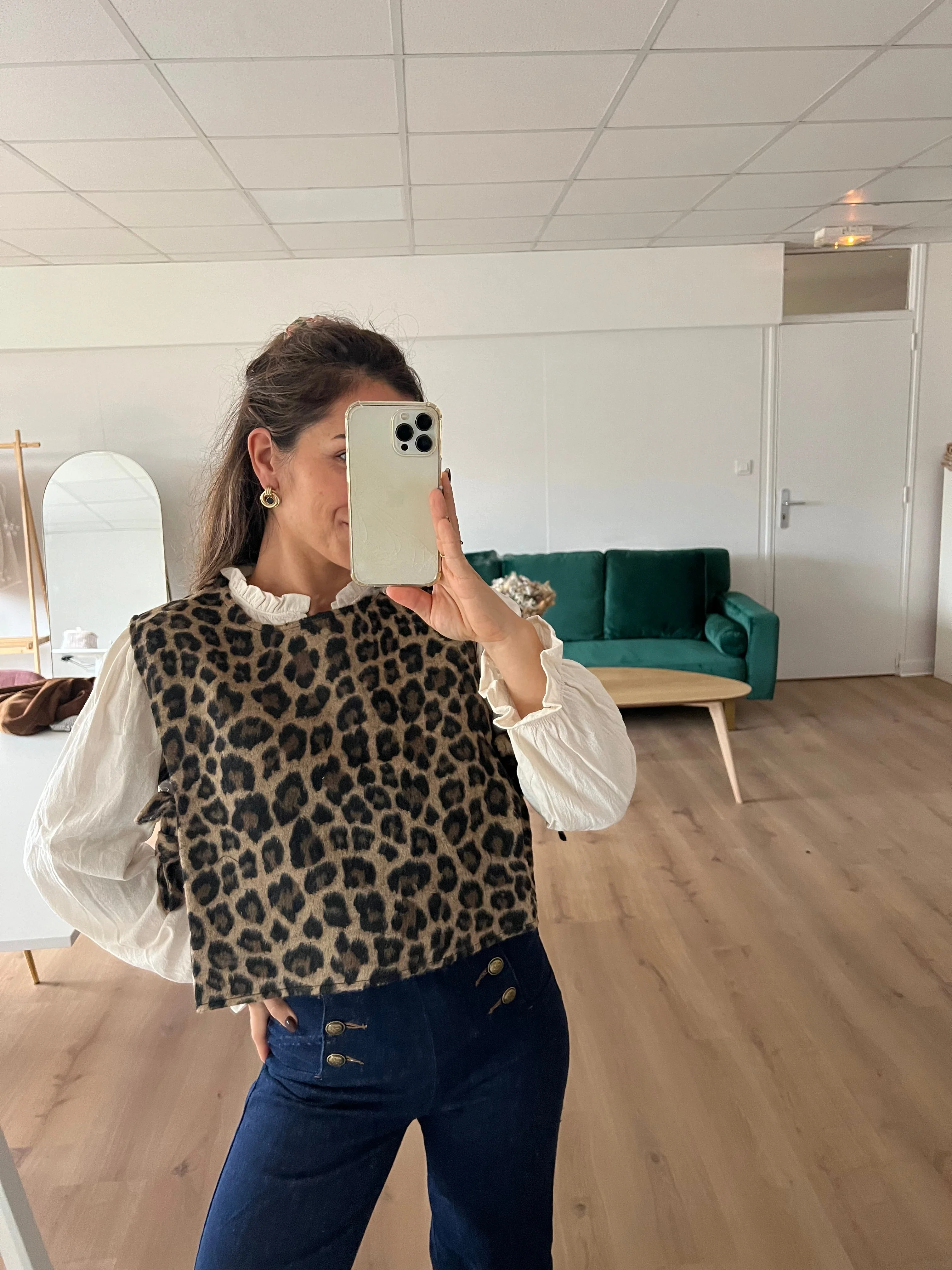 Pull Sans Manche Avec Nœuds Jeanne Léopard - Image 10