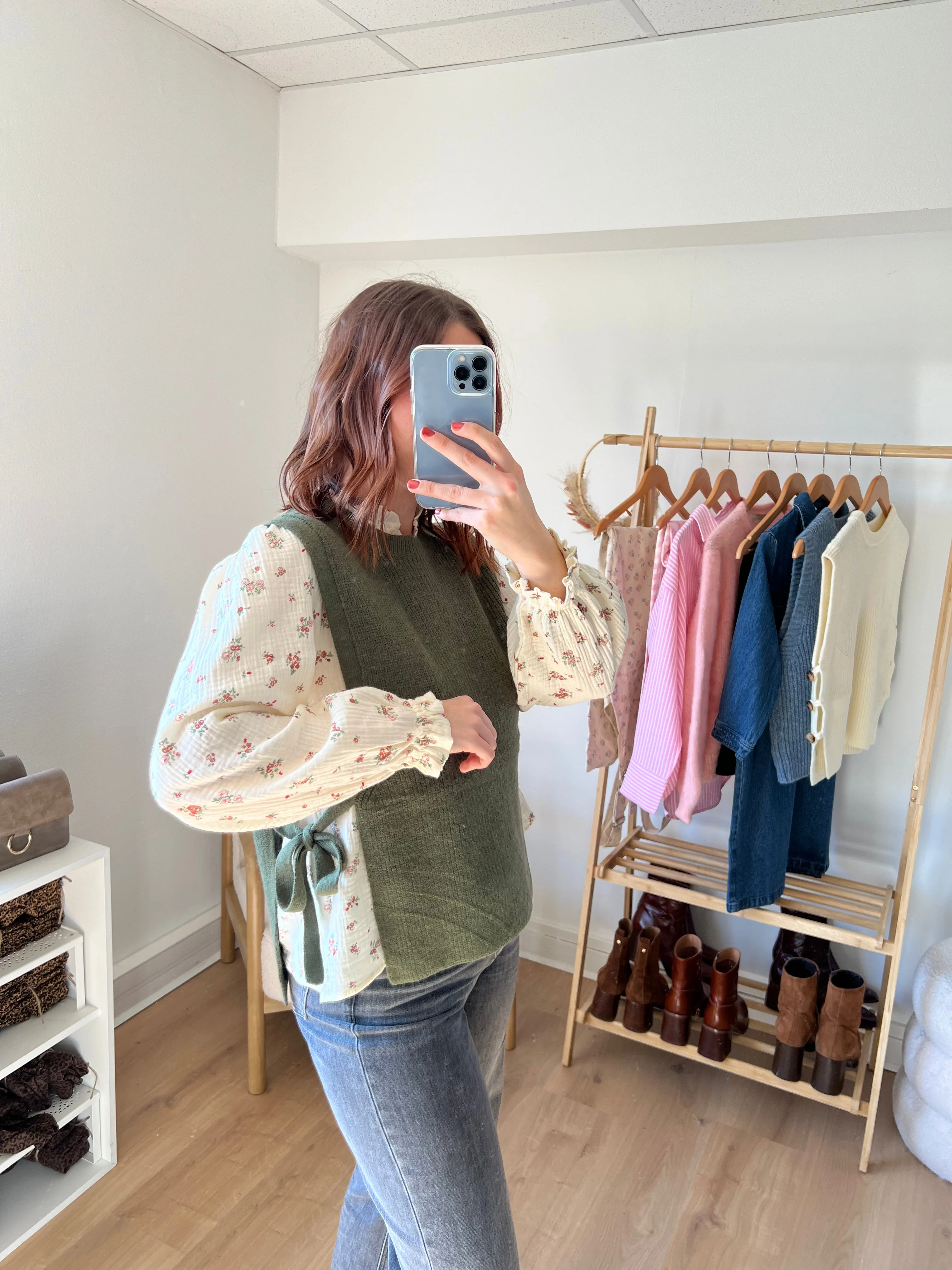 Pull Sans Manches À Nœuds Kaki Valentine - Image 10