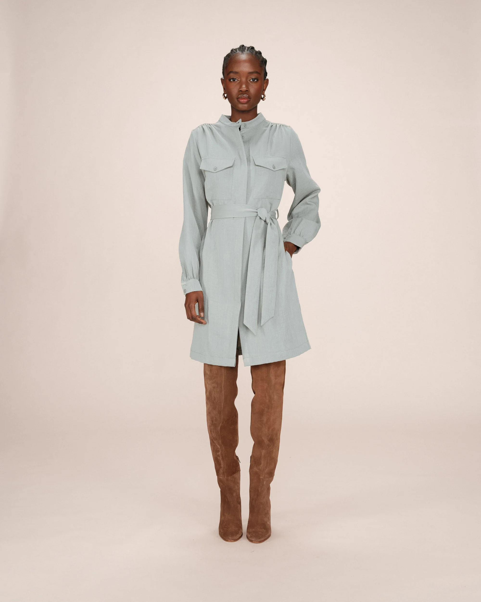 Robe Chemise Courte Sauge Serbia - Image 3