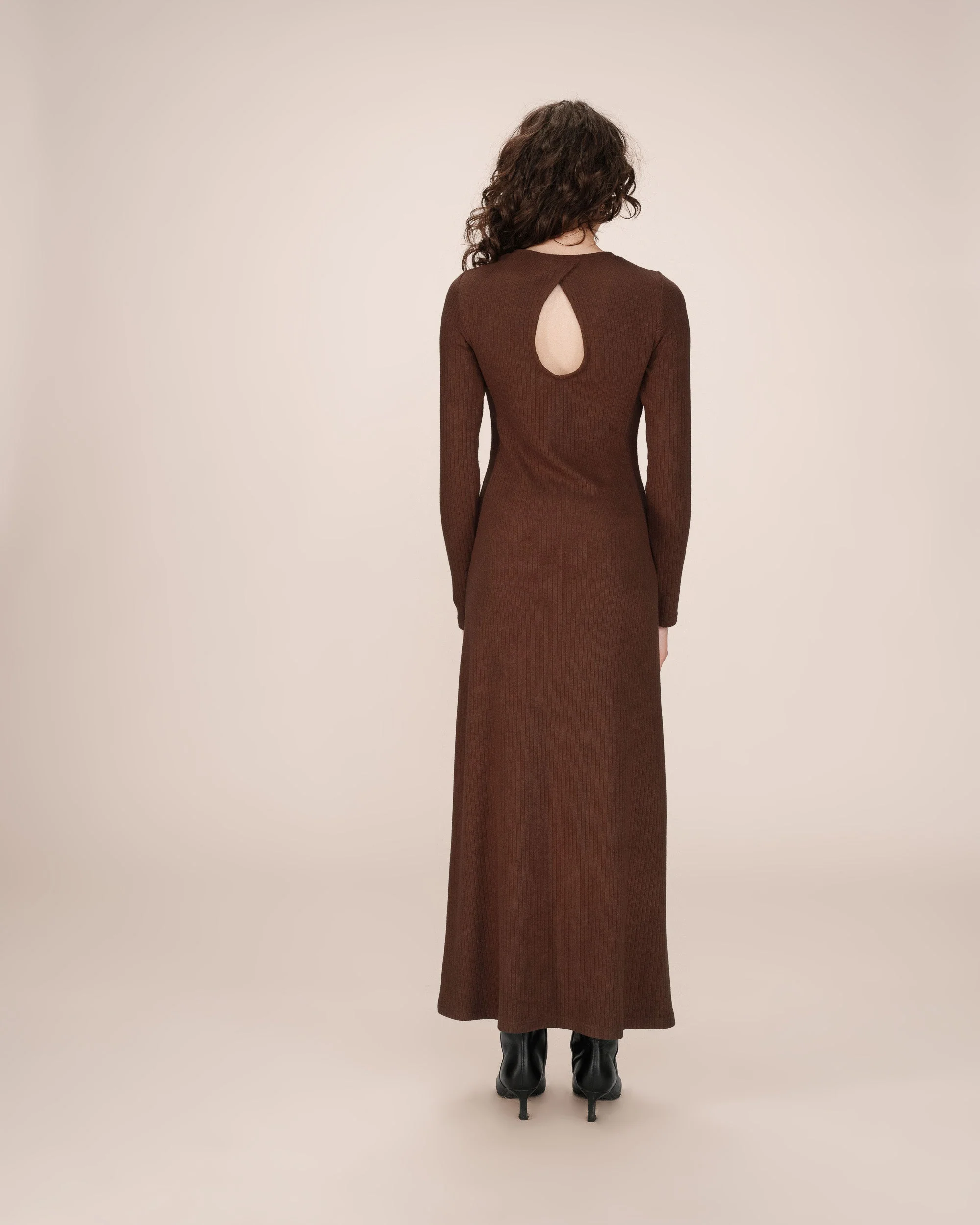 Robe Longue Chocolat Sorina - Image 5