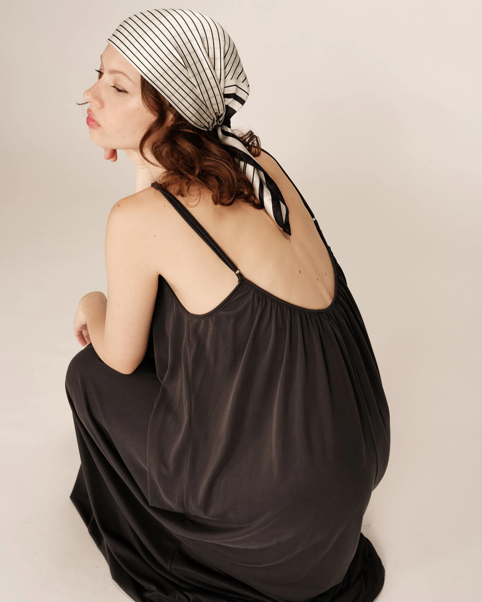 Robe Longue Pivoine - Anthracite - Image 4