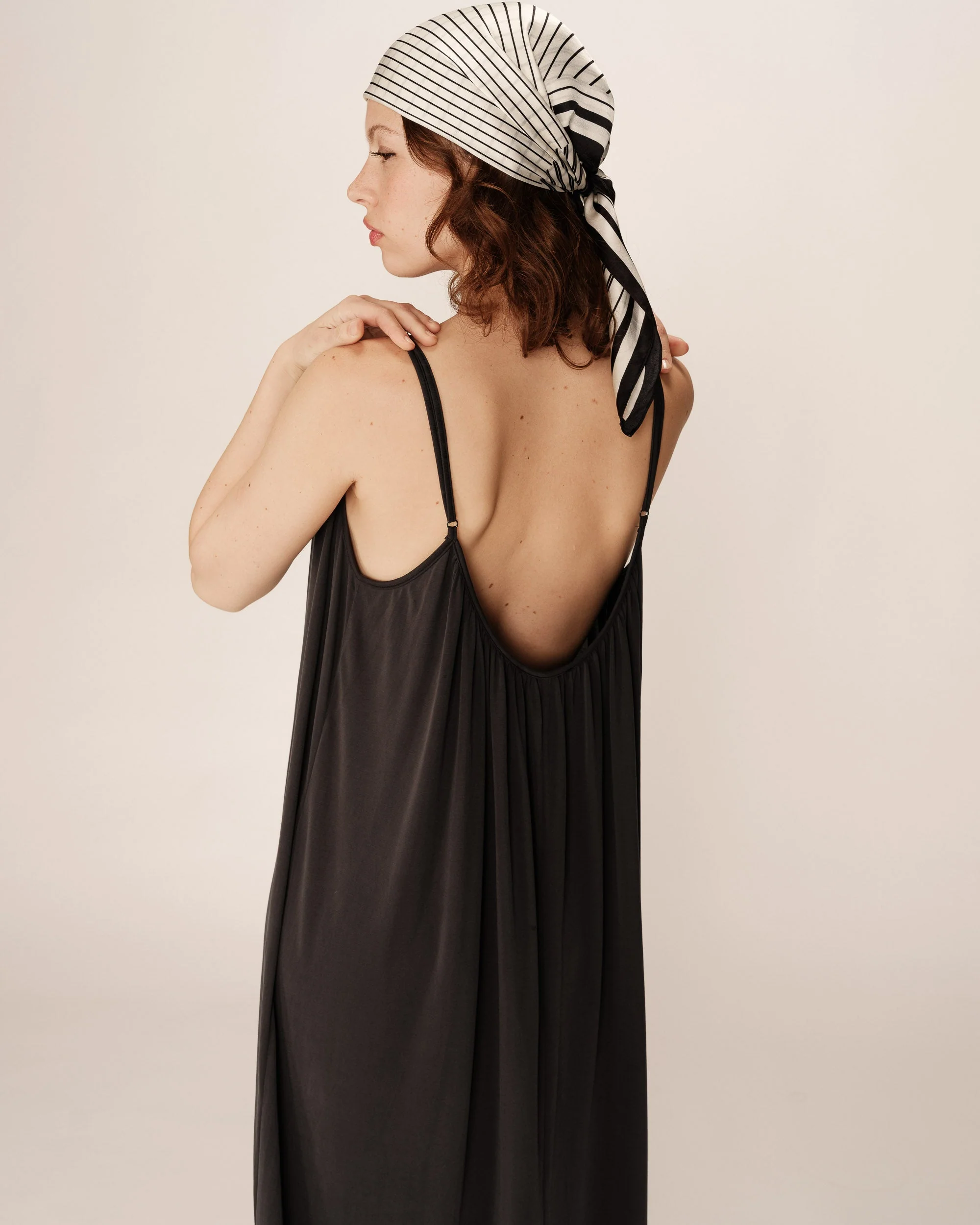 Robe Longue Pivoine - Anthracite - Image 5