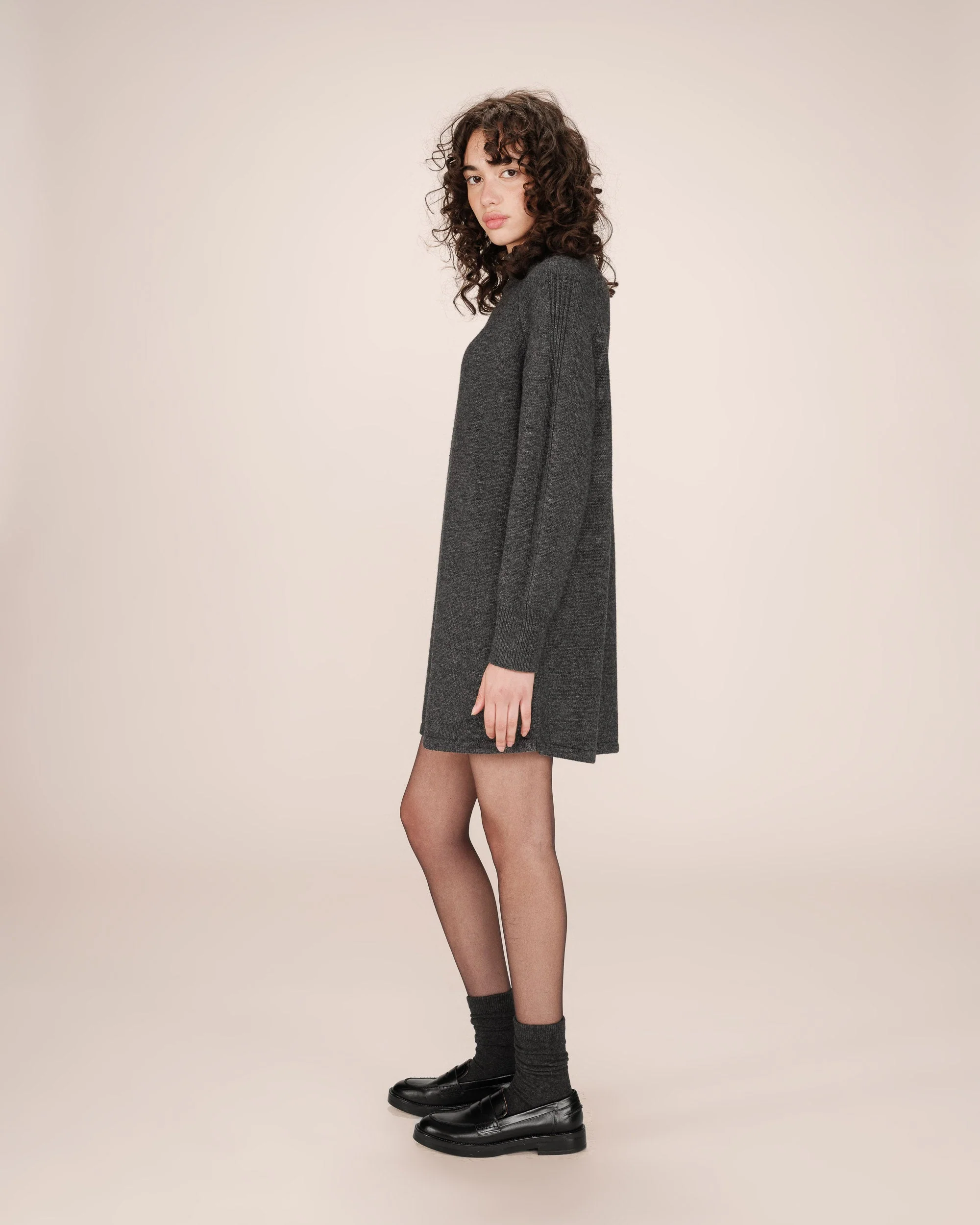 Robe Pull Courte Anthracite Sandrine - Image 5