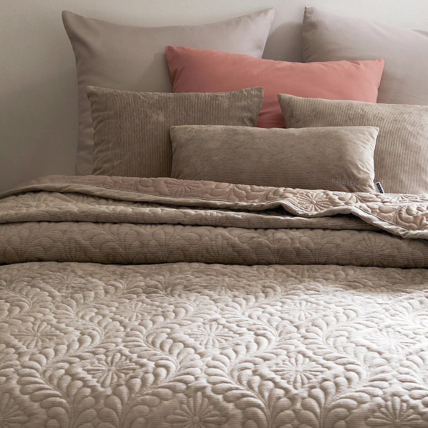 Couvre-Lit Corduroy - Taupe - Flower - Image 2