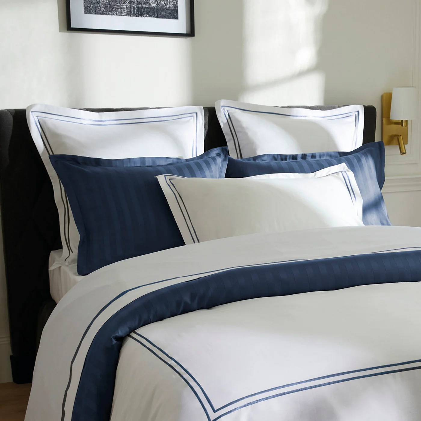 Housse De Couette + Taies D'Oreiller Satin De Coton - Bleu Foncé / Blanc - Nice - Image 5