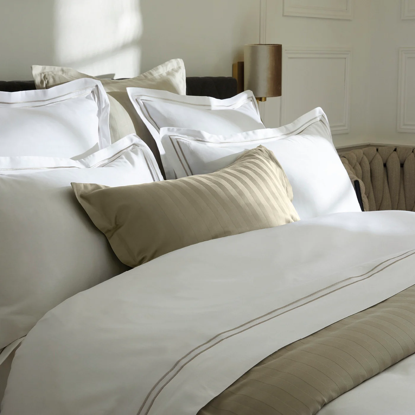 Housse De Couette + Taies D'Oreiller Satin De Coton - Taupe / Blanc - Nice - Image 5