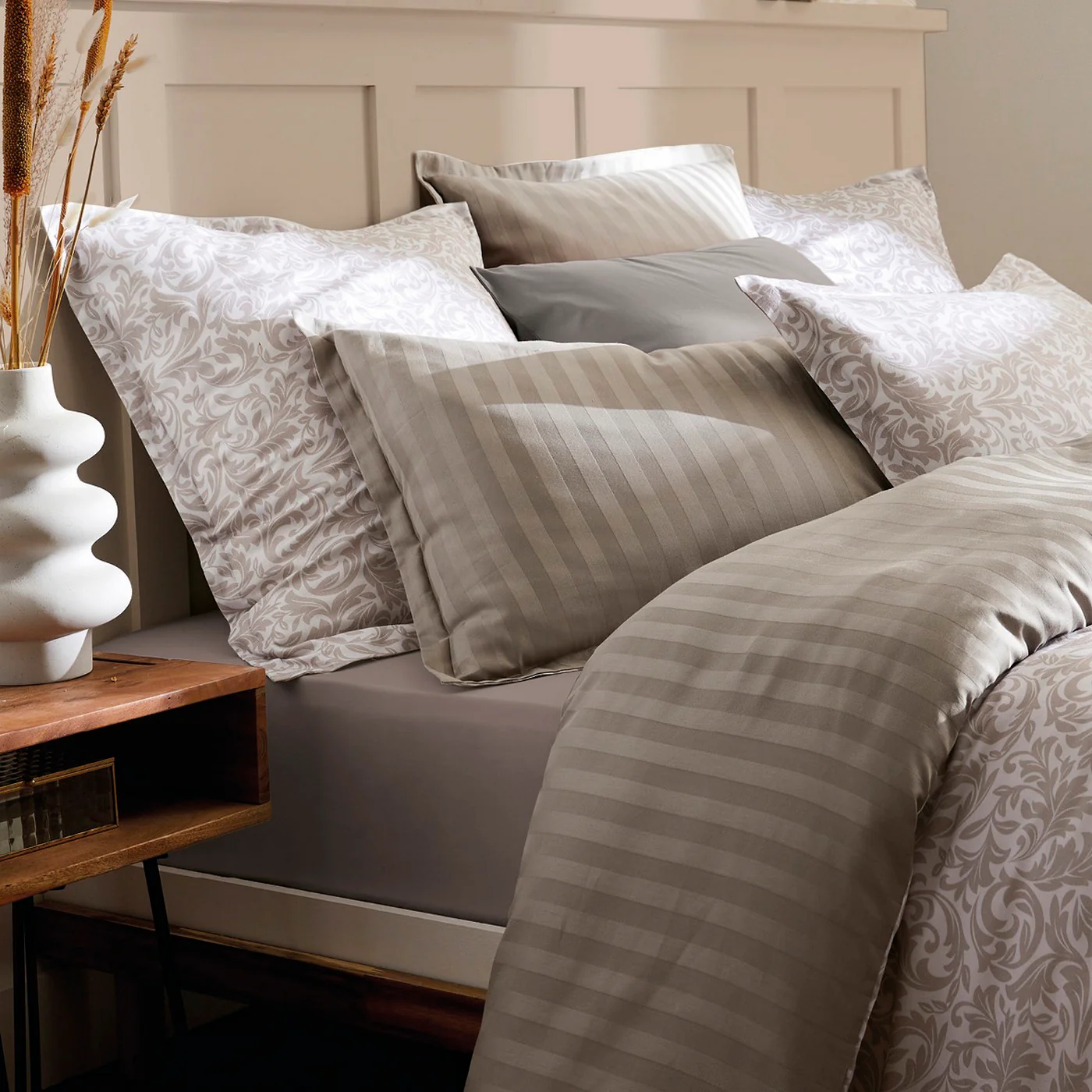 Housse De Couette + Taies D'Oreiller Satin De Coton - Taupe - Damask Floralia - Image 2