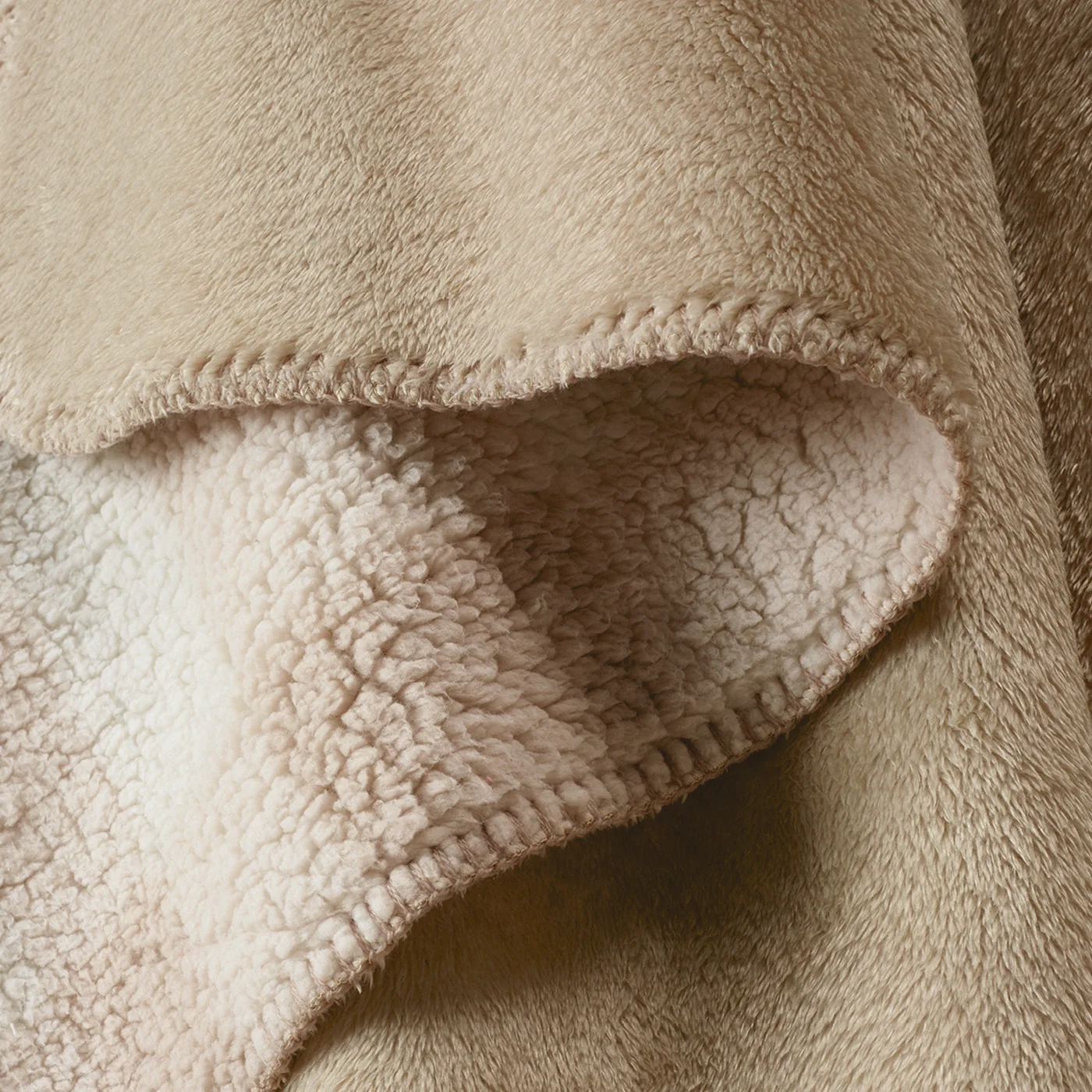 Plaid En Polaire - Beige / Taupe - Square - Image 5