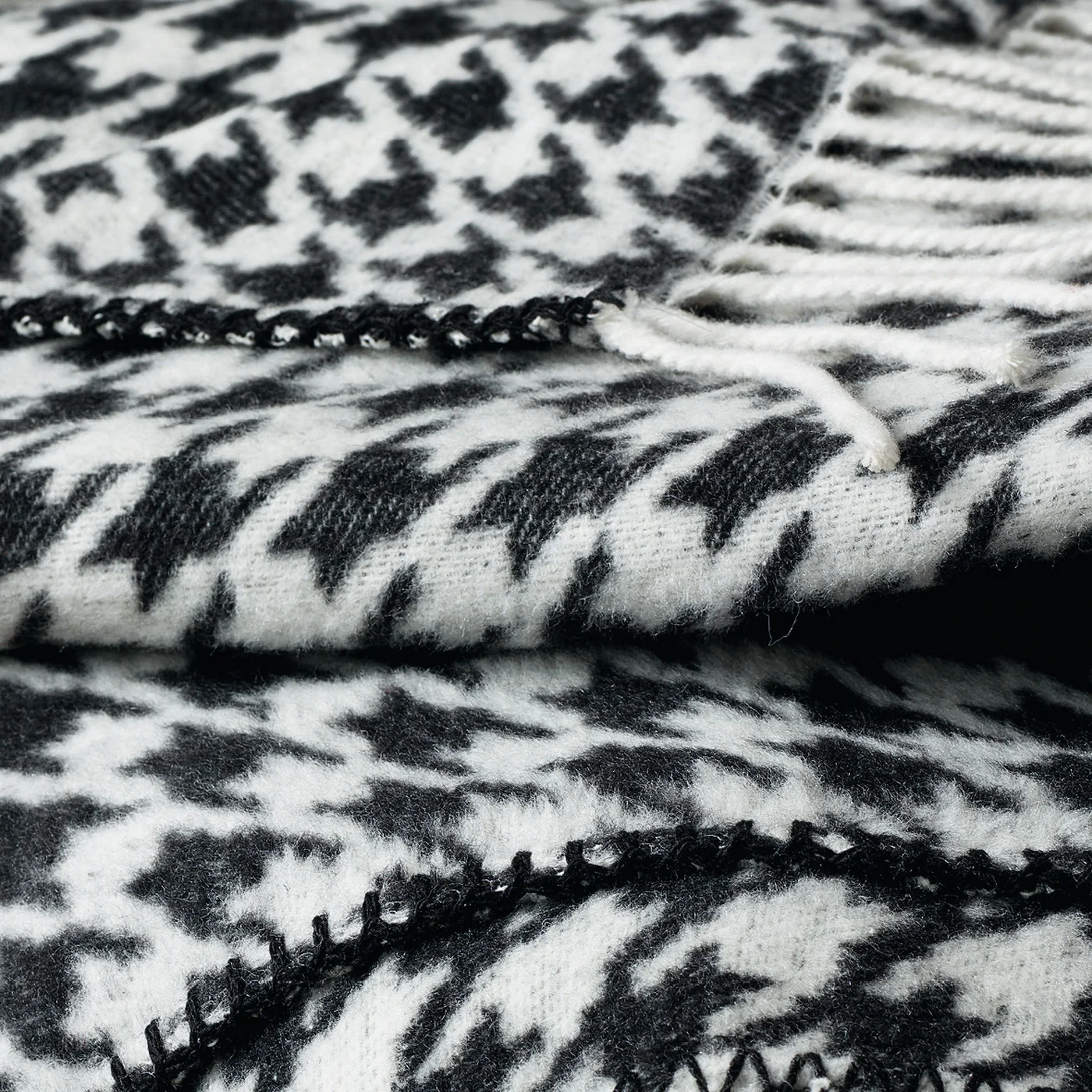 Plaid Tissé - Noir / Blanc - Pied De Poule - Image 5