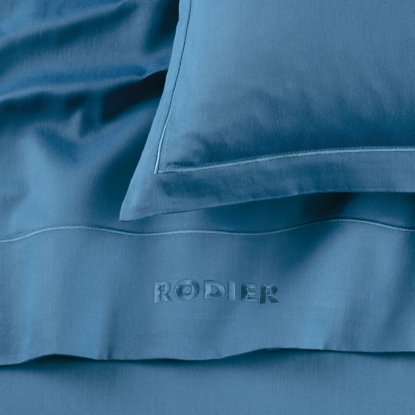 Set De 2 Taies D'Oreiller Satin De Coton - Bleu 05 - Uni 1 Baratta - Image 4