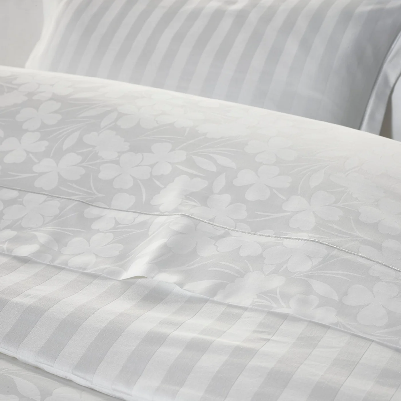 Taie De Traversin Satin De Coton Tissé Jacquard - Blanc - Petit Chêne - Image 4