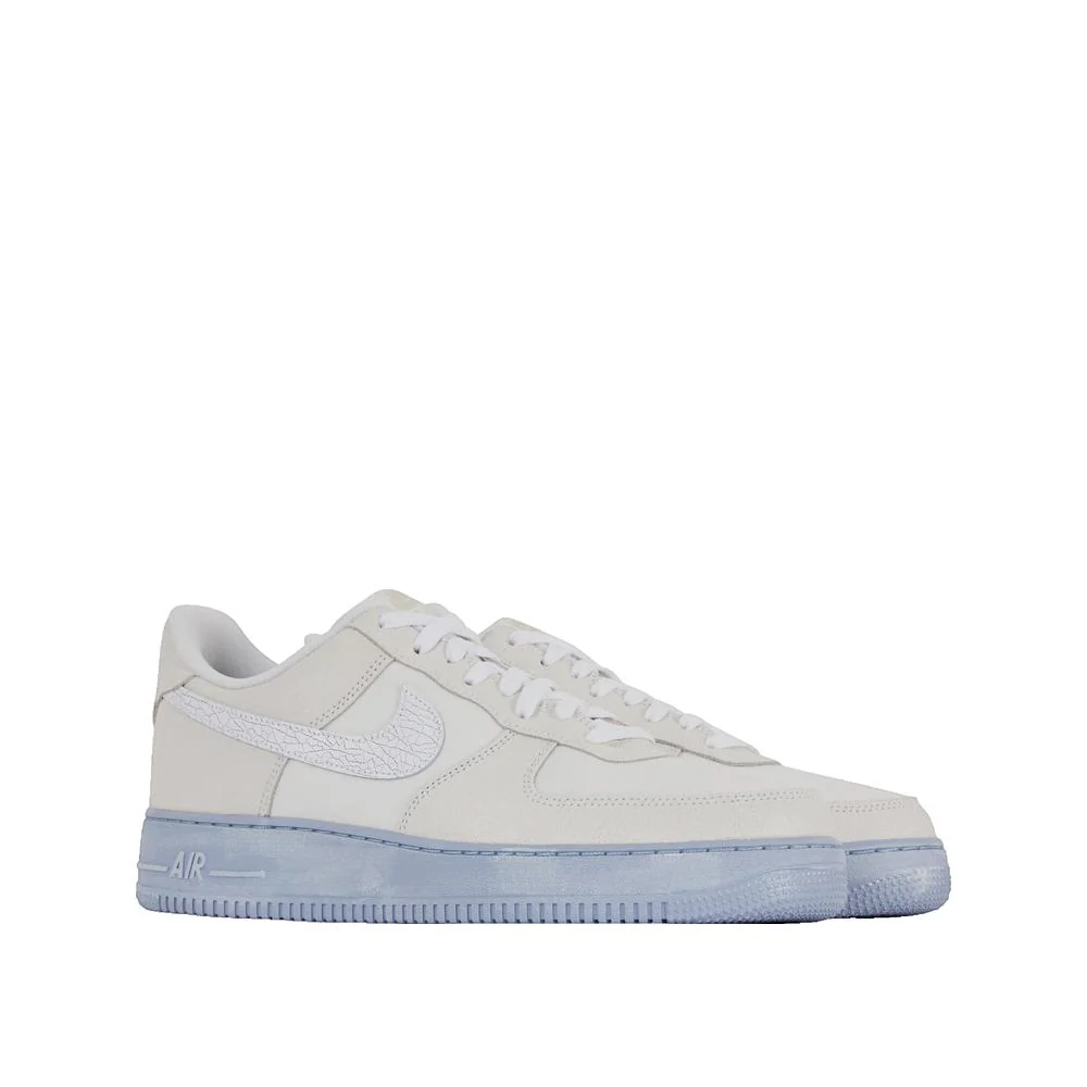 Baskets Air Force 1 '07 LV8 EMB - Blanc - Image 2