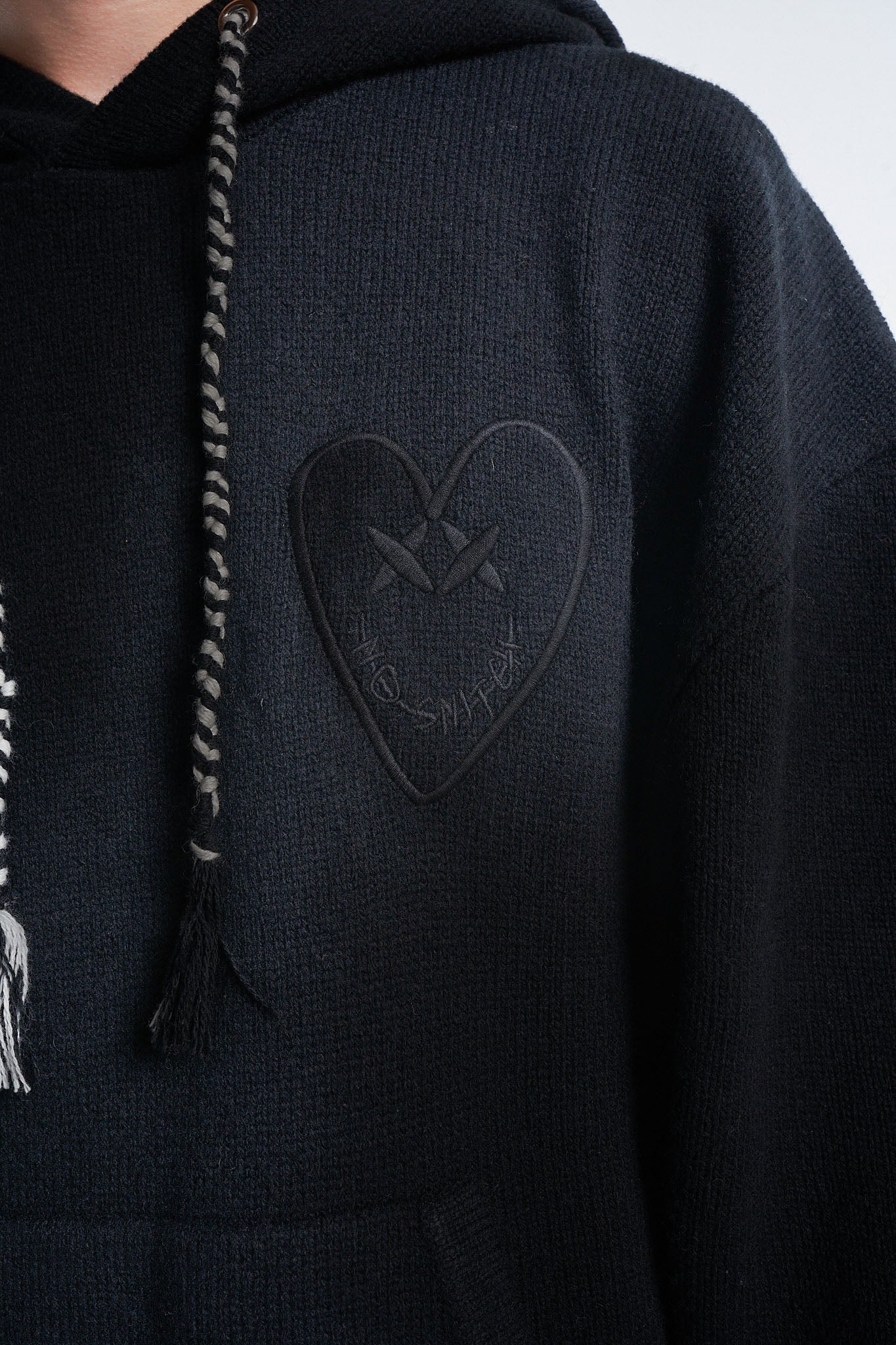 Pull Sixtine - Black - Image 6