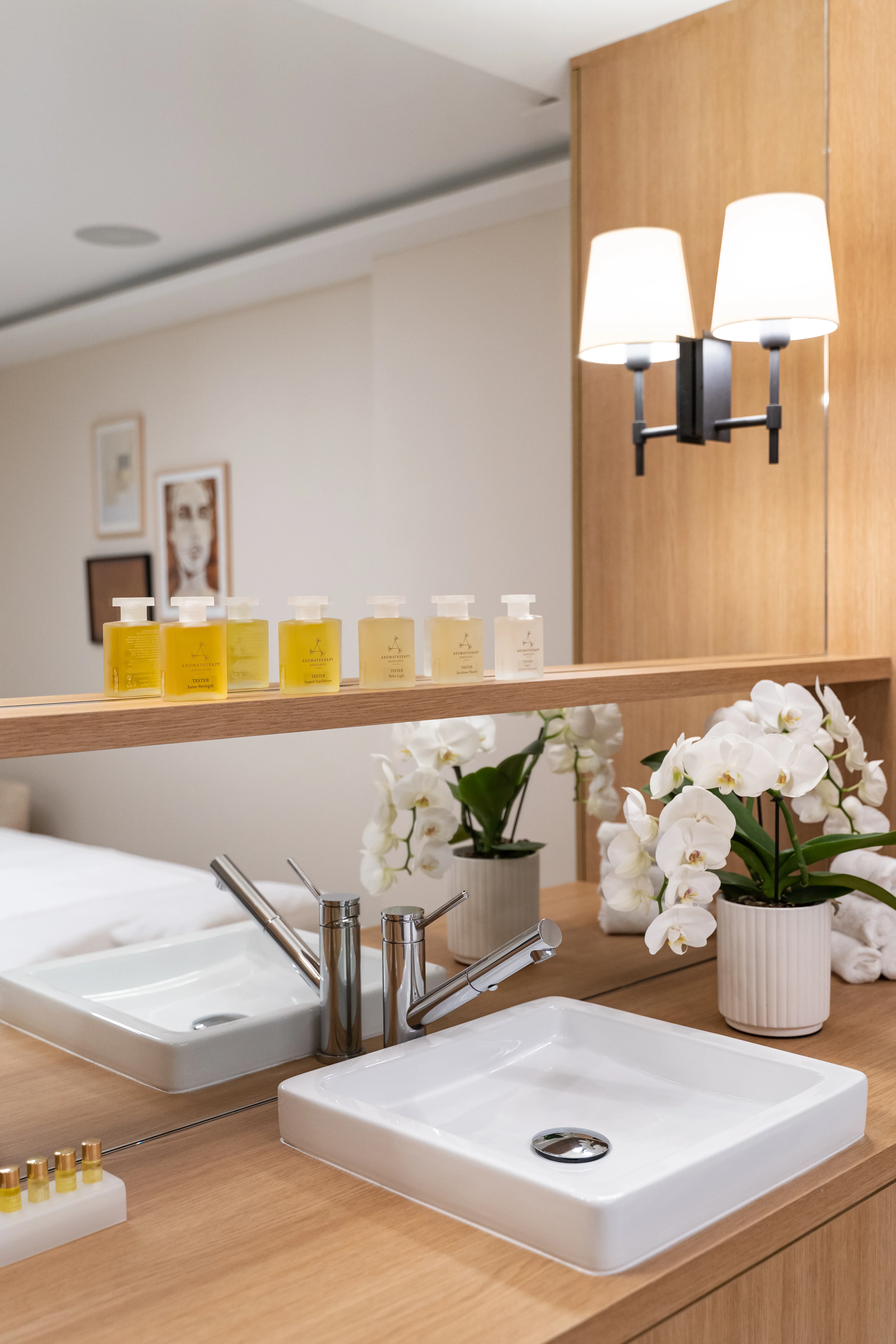 Spa Black Door Paris 8 - Rituel Glow & Relax 3H : Massage Signature 1H,  Soin Du Visage Bioeffect 1H et Accès au Spa 1H (1 Personne) - Image 19