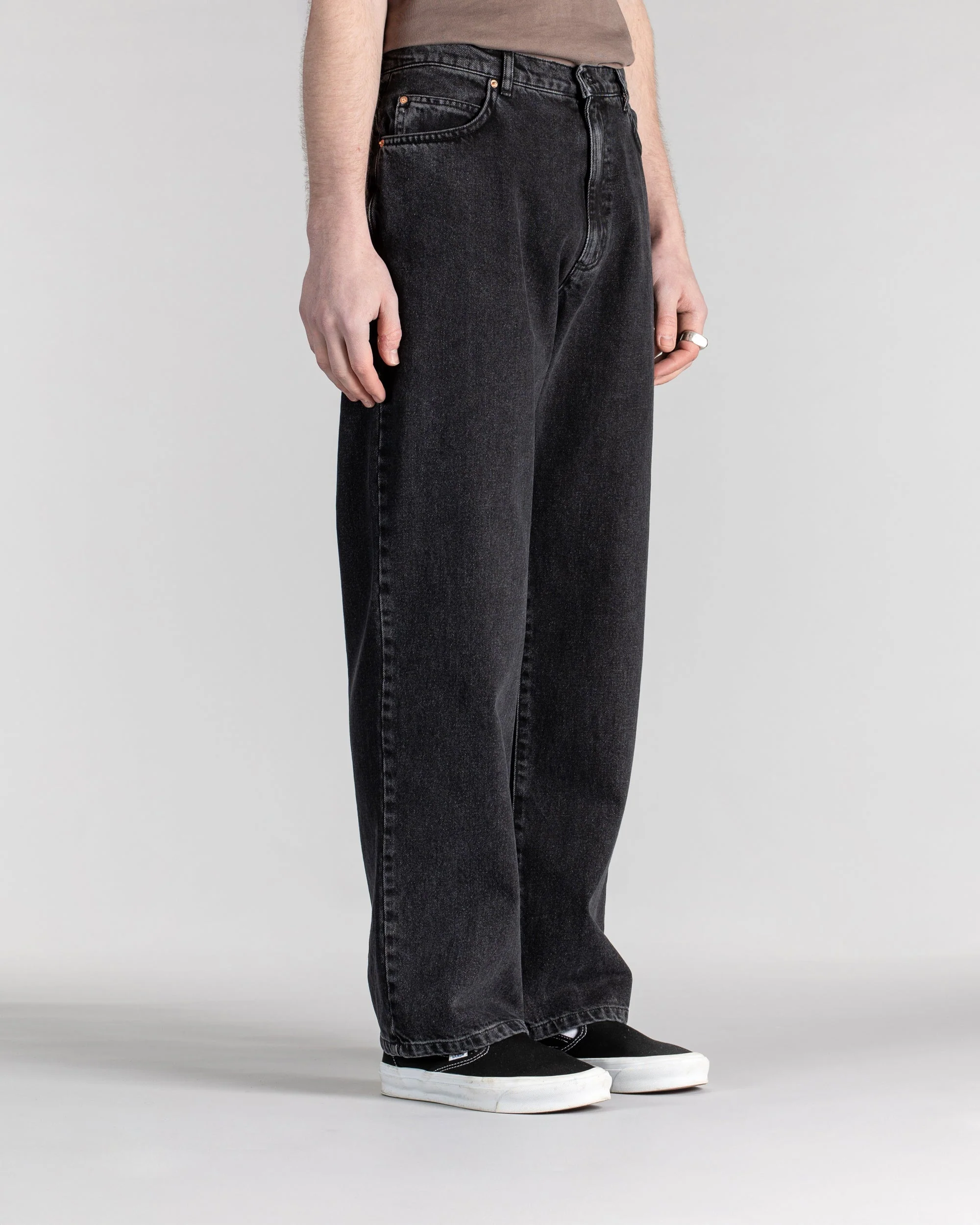 Standard 5 - Washed Black - Image 8