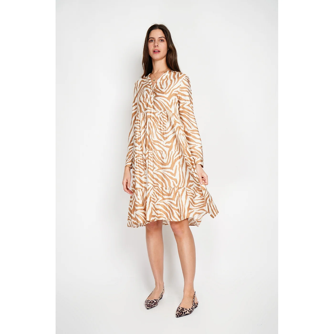 Robe - Lin - Image 4