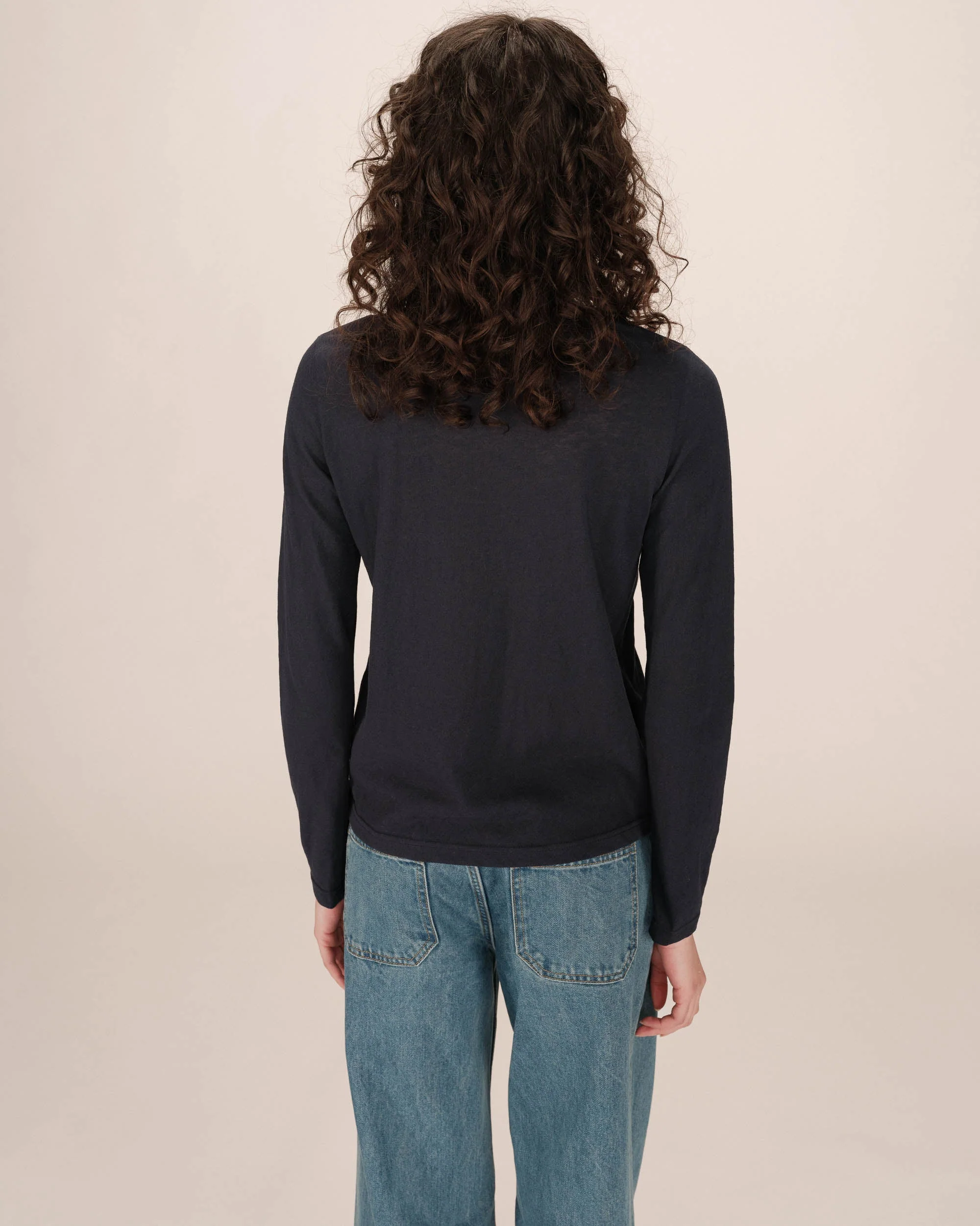 T-Shirt Col V Marine Selton - Image 4