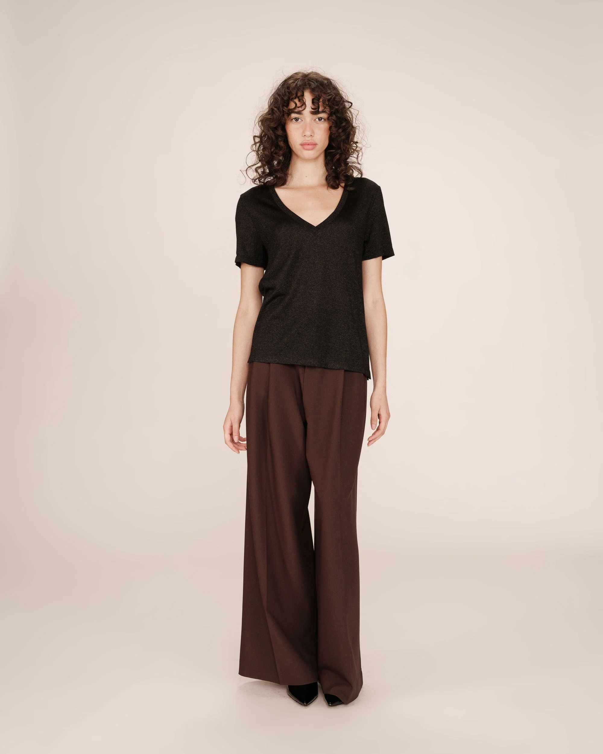 T-Shirt Col V Noir Stardust - Image 3