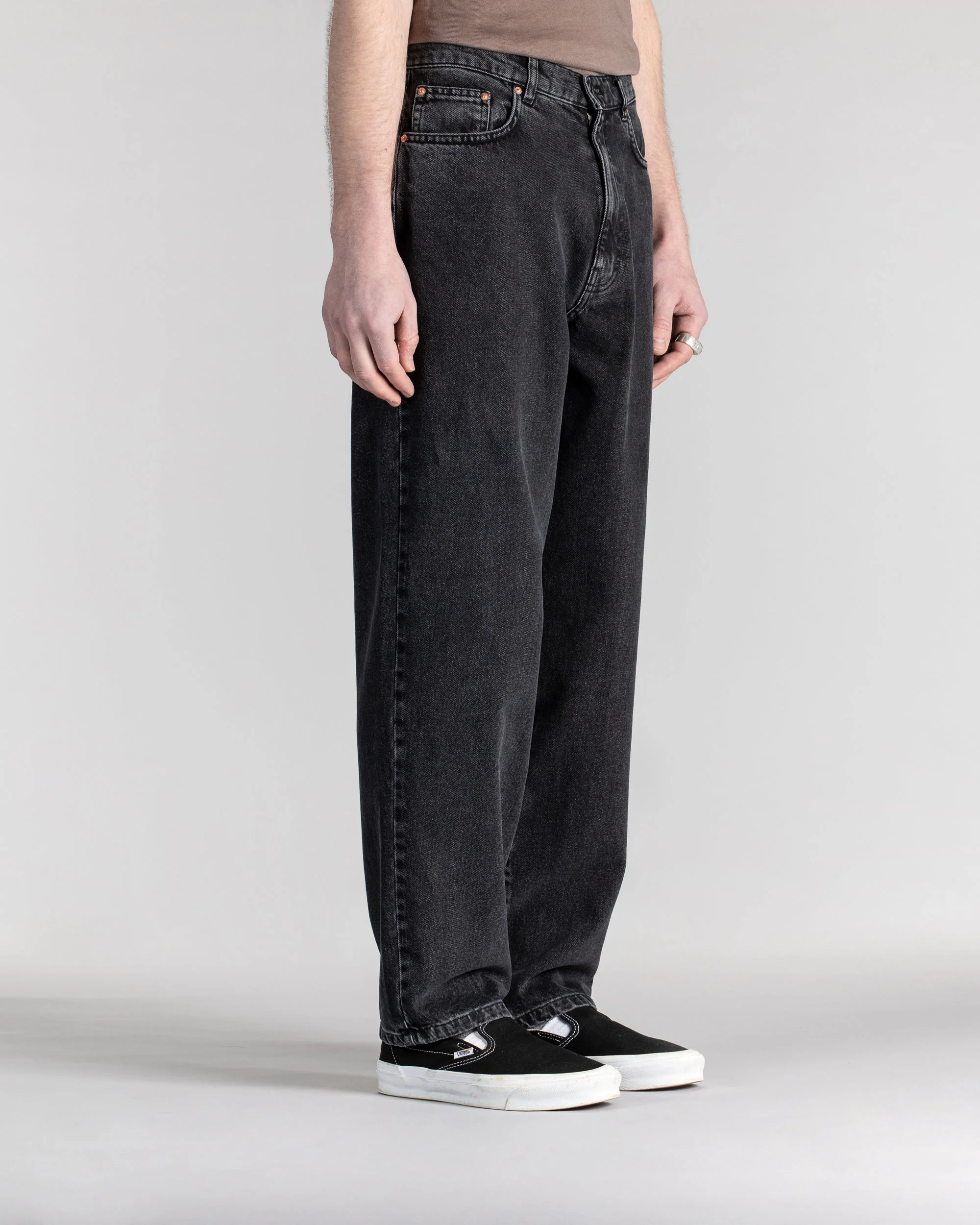 Taper 5 - Washed Black - Image 8