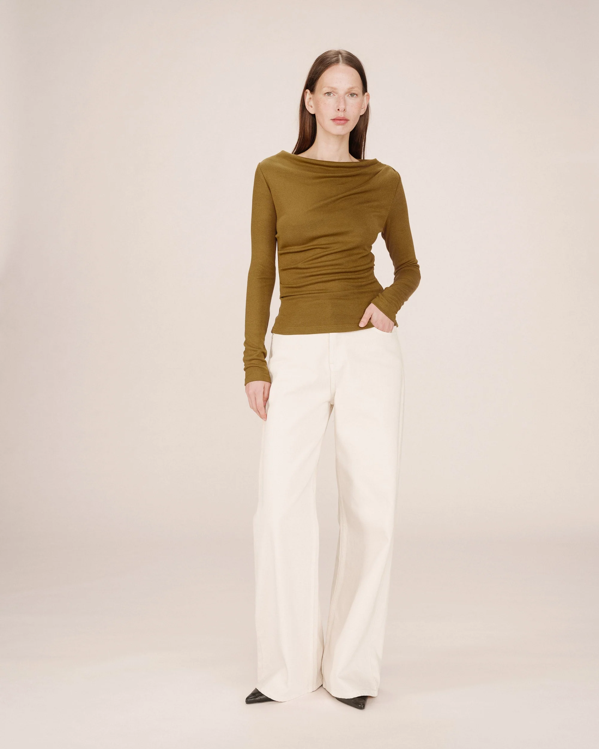 Top Drape Asymetrique Olive Sioux - Image 3