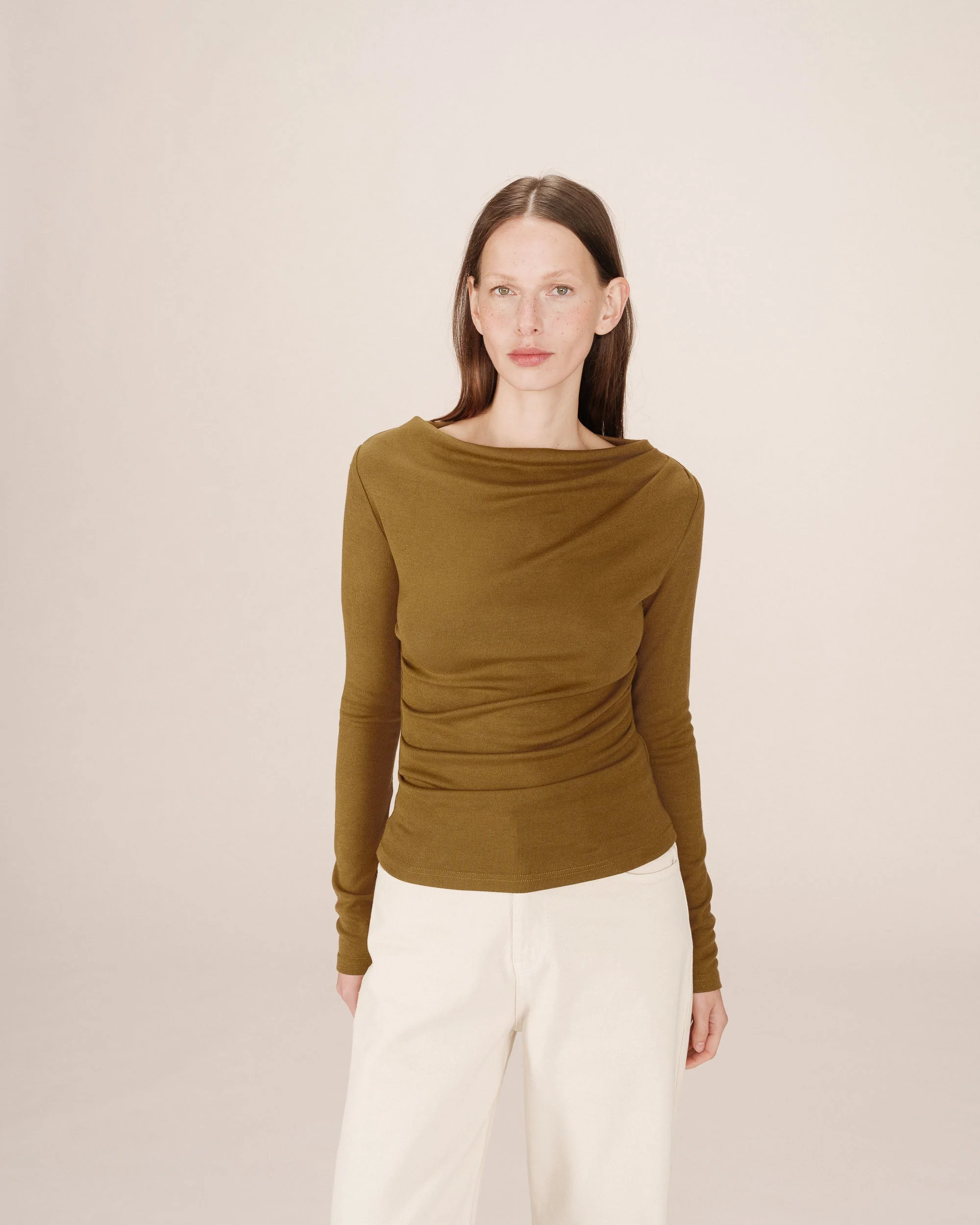 Top Drape Asymetrique Olive Sioux - Image 4