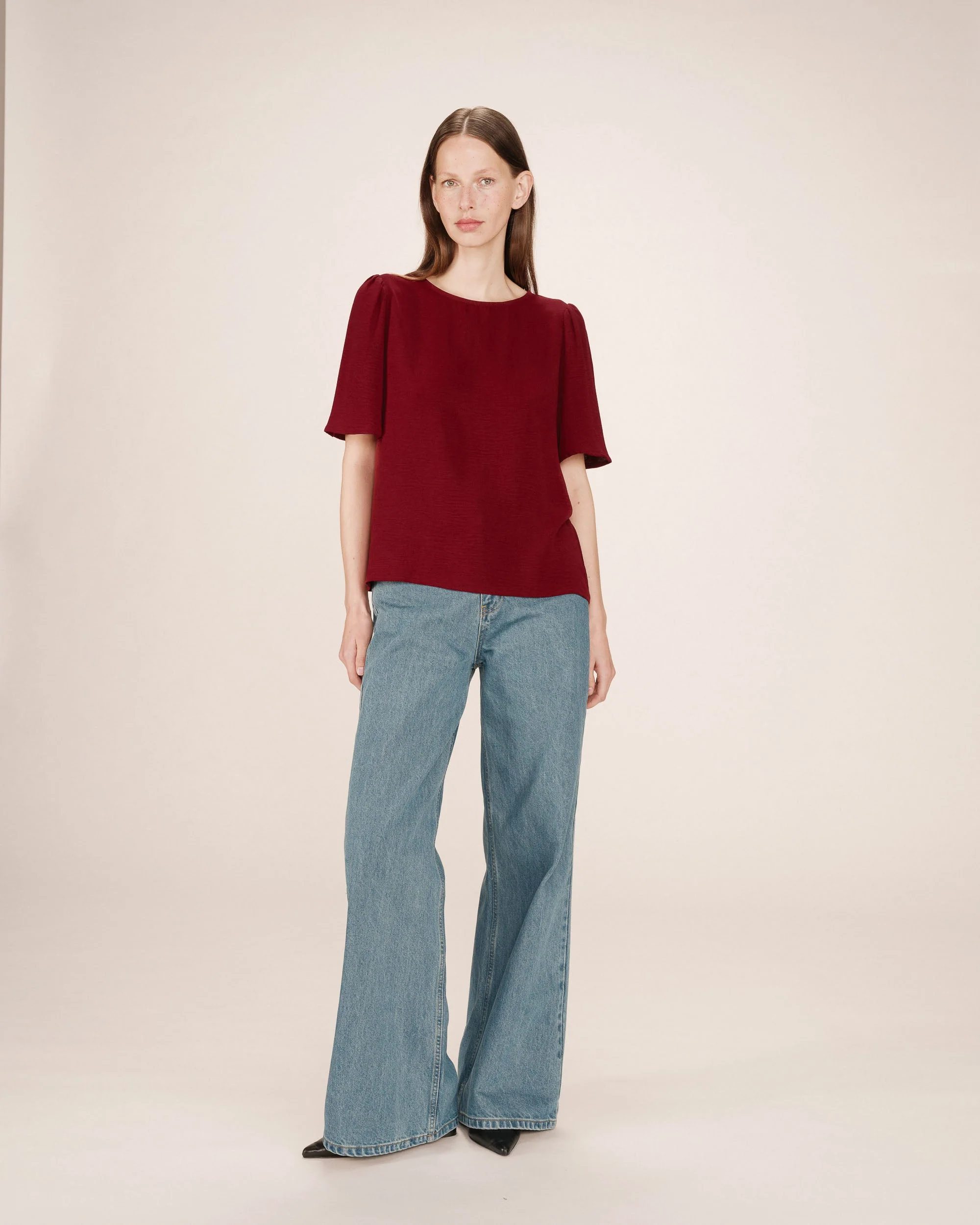 Top Fluide Col Rond Bordeaux Shine - Image 3