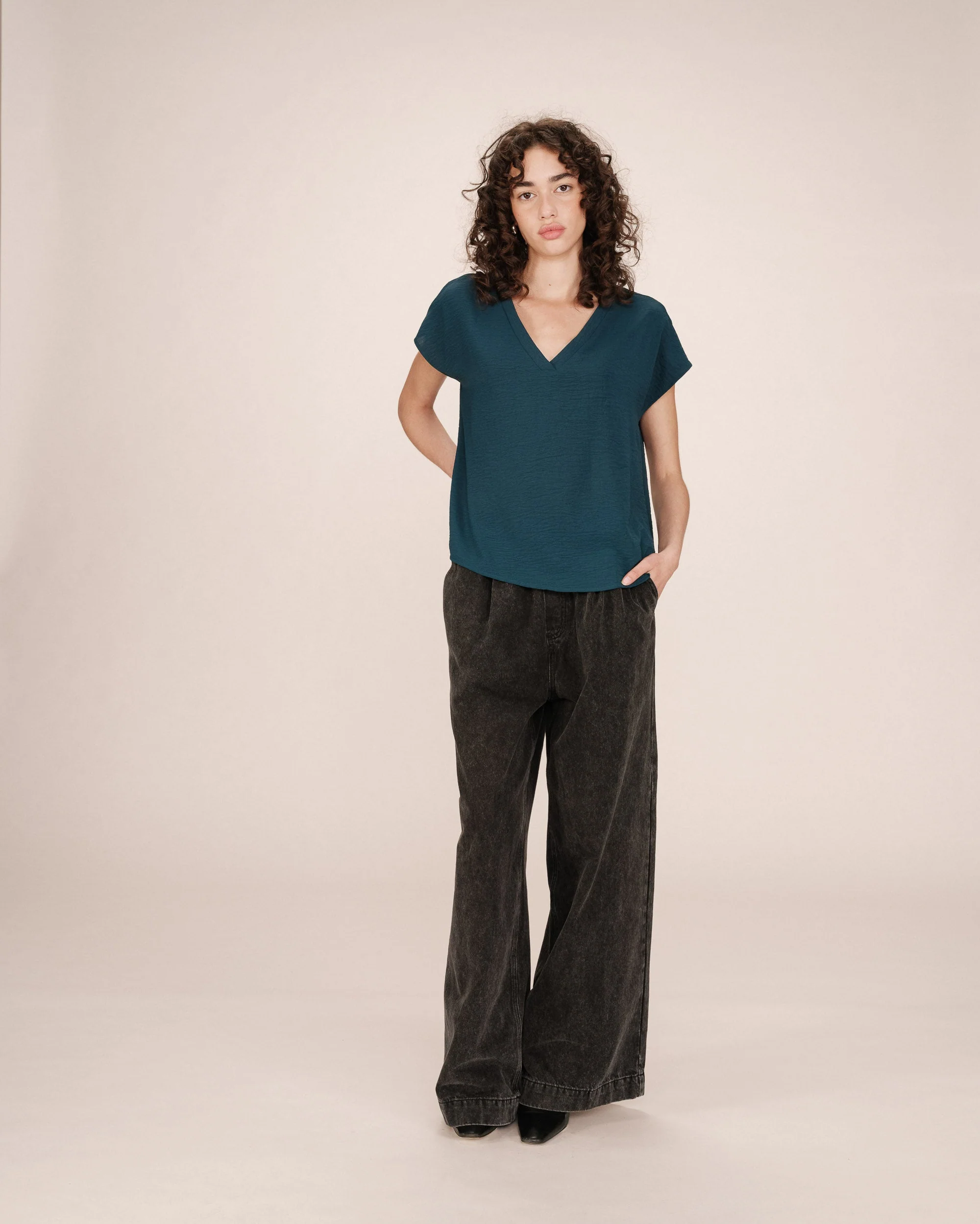 Top Fluide Encolure V Emeraude Season - Image 3