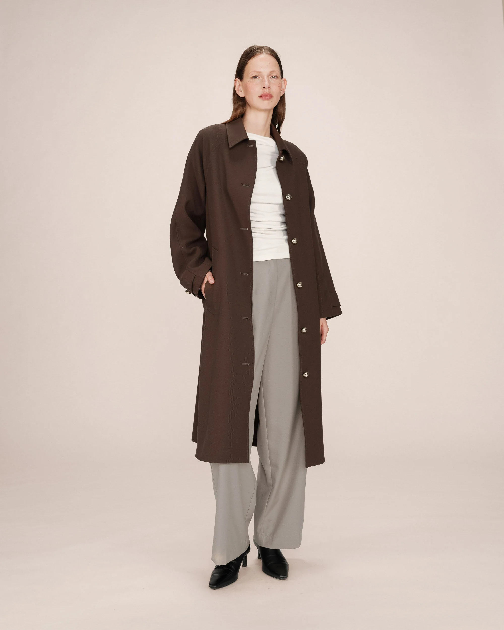 Trench Long Boutons Dorés Chocolat Scott - Image 5