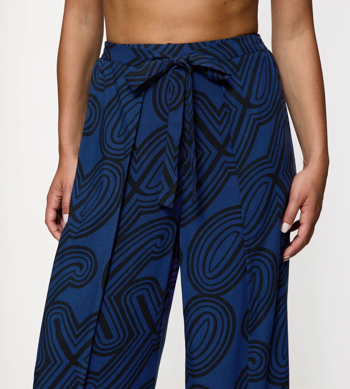 Pantalon Beach Mywear Pareo Trousers 01 - Dark Combination - Image 5