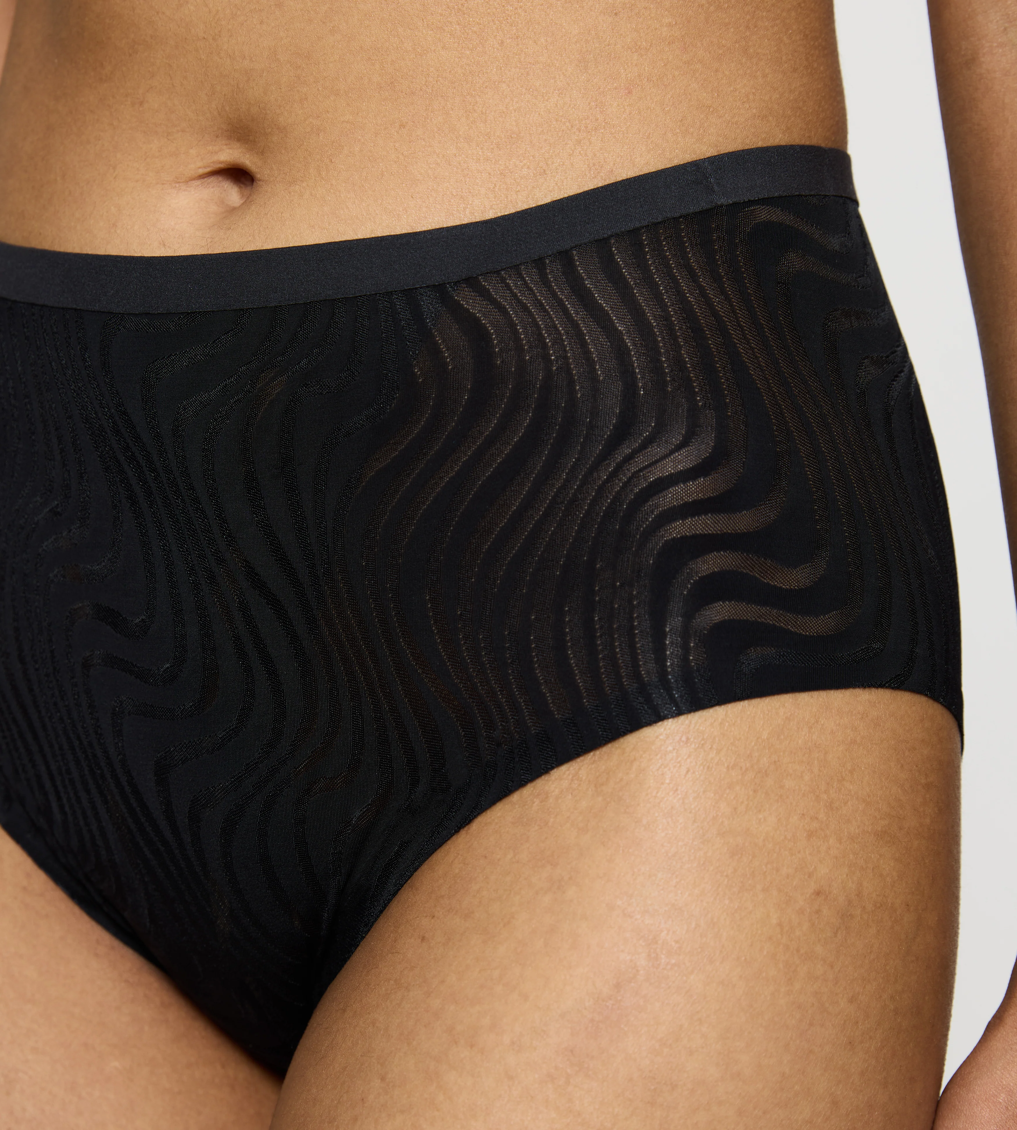 Slip Culotte Triumph Shape Smart Ellipse Maxi - Black - Image 3
