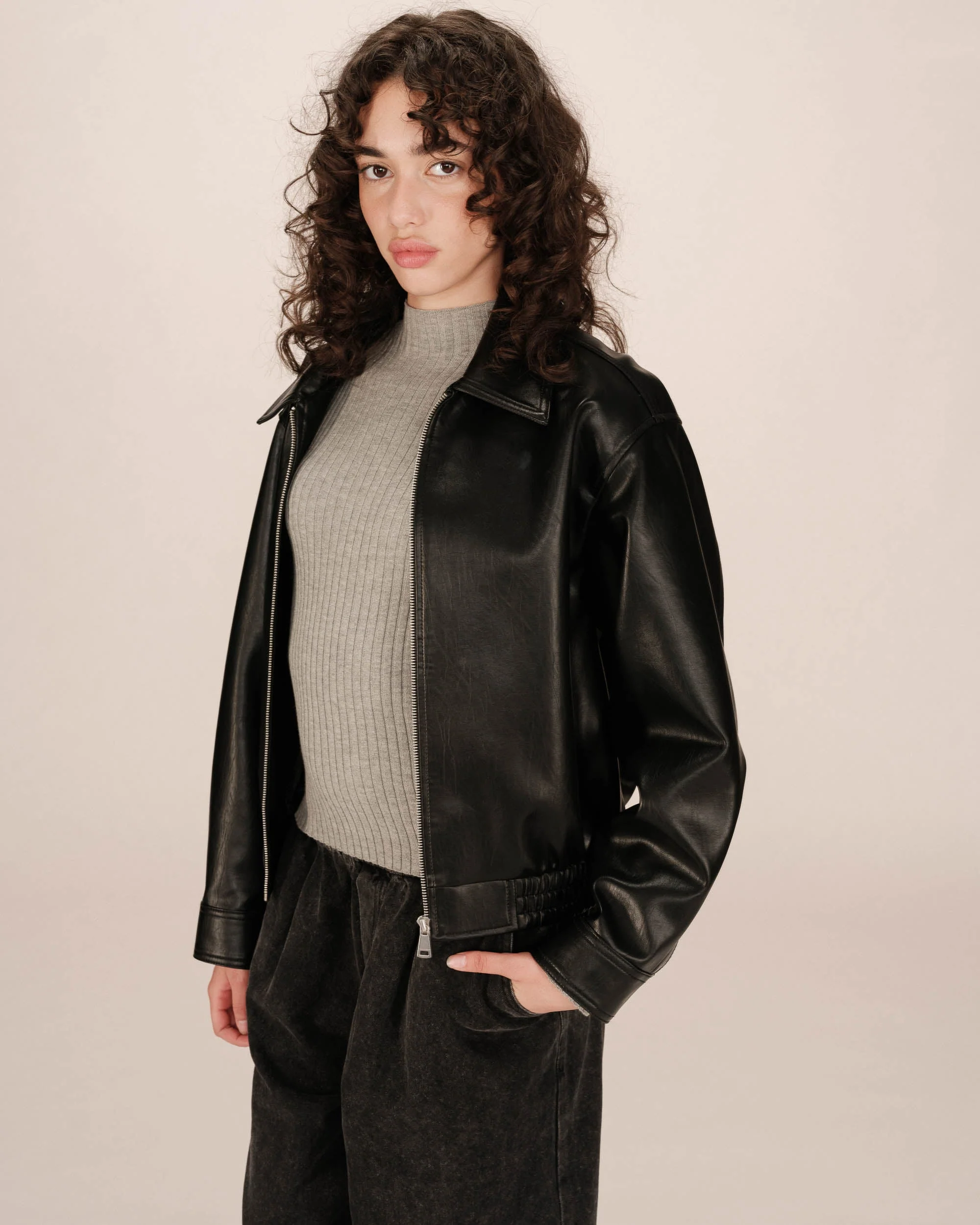 Veste Noir Sunisa - Image 2