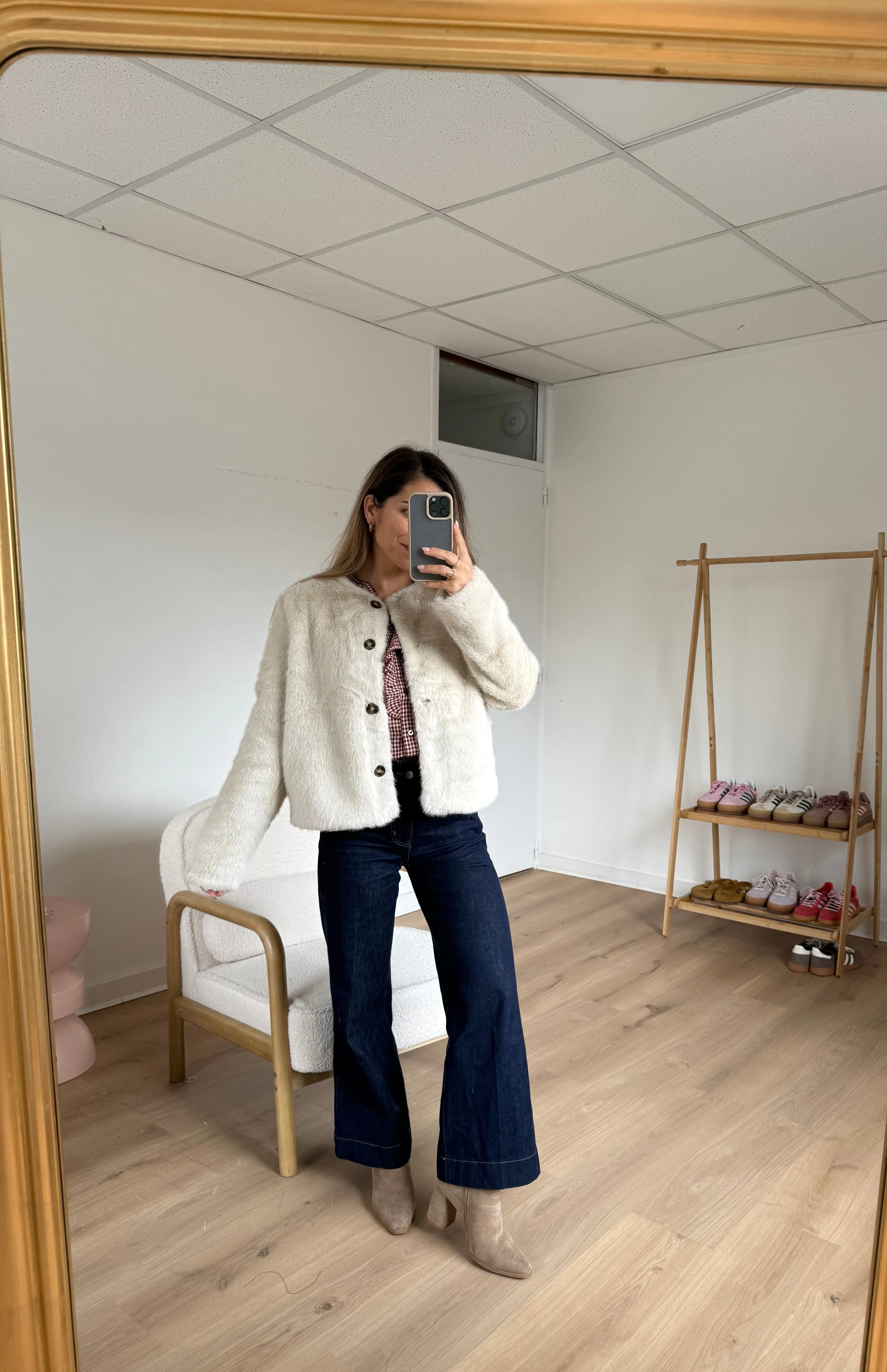Veste En Fausse Fourrure Charlotte - Image 11